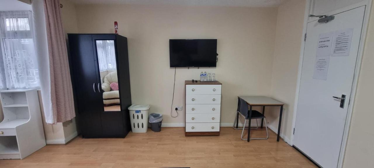 Star Homes Londra Dış mekan fotoğraf
